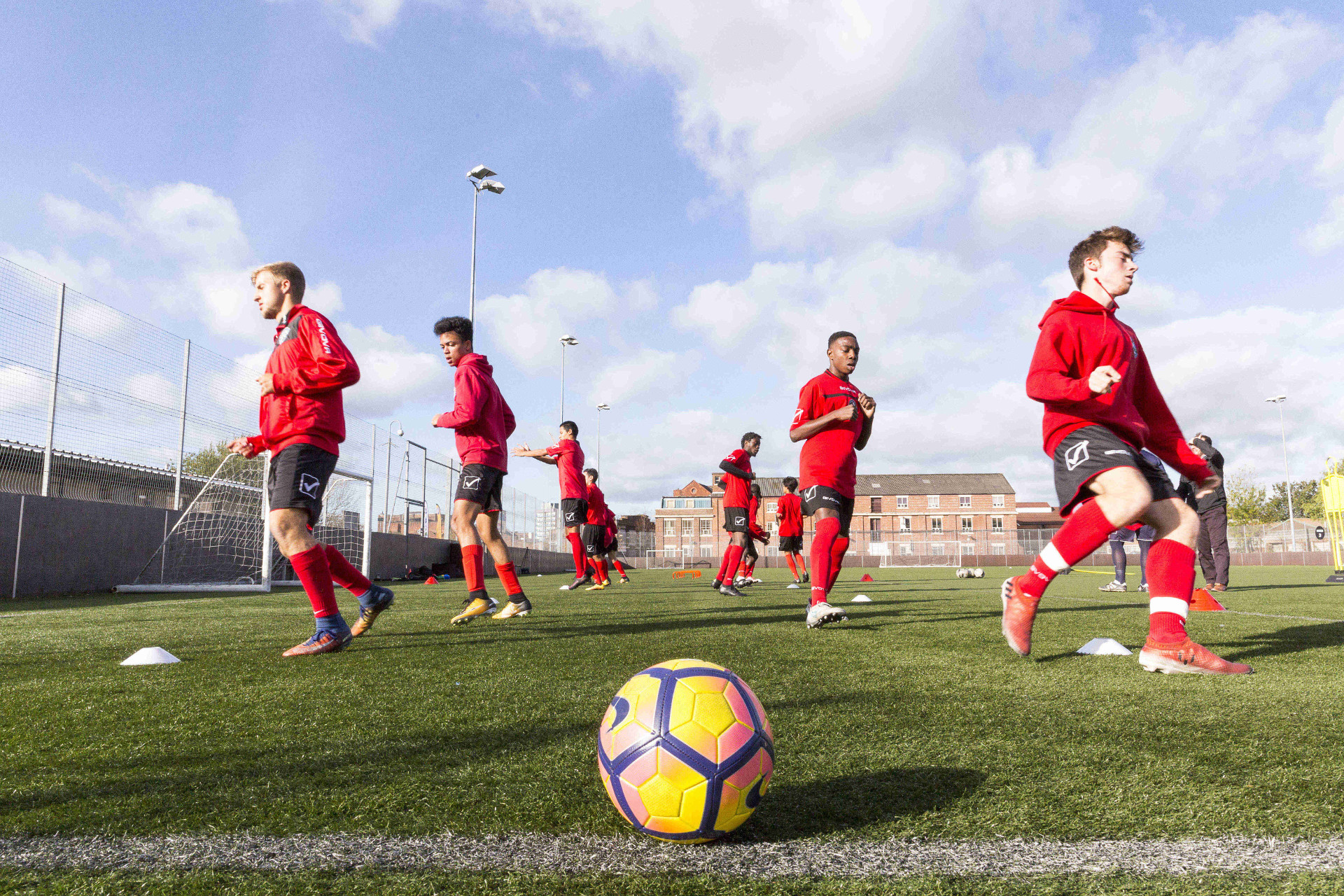 Englisch lernen und Fußball spielen - English in Britain